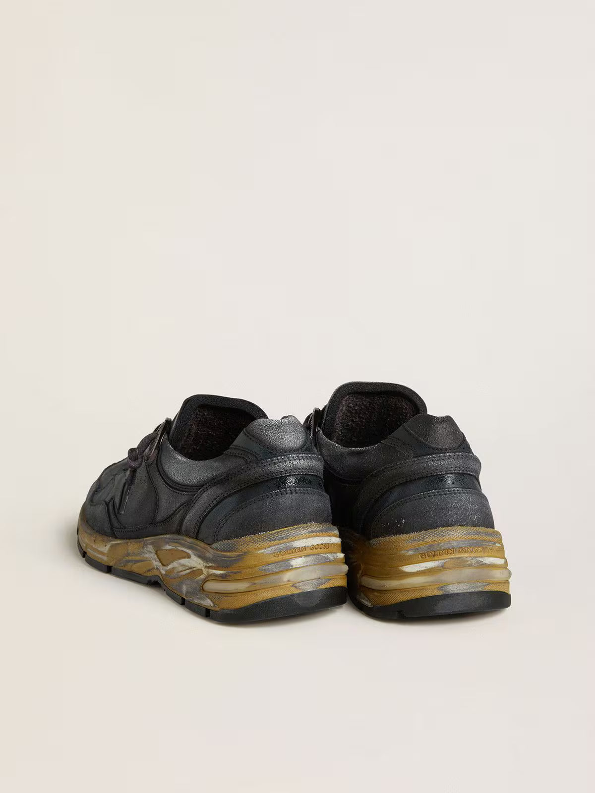 Dad-Star pour homme en cuir craquelé et cuir naplak noirs avec étoile et contrefort noirs