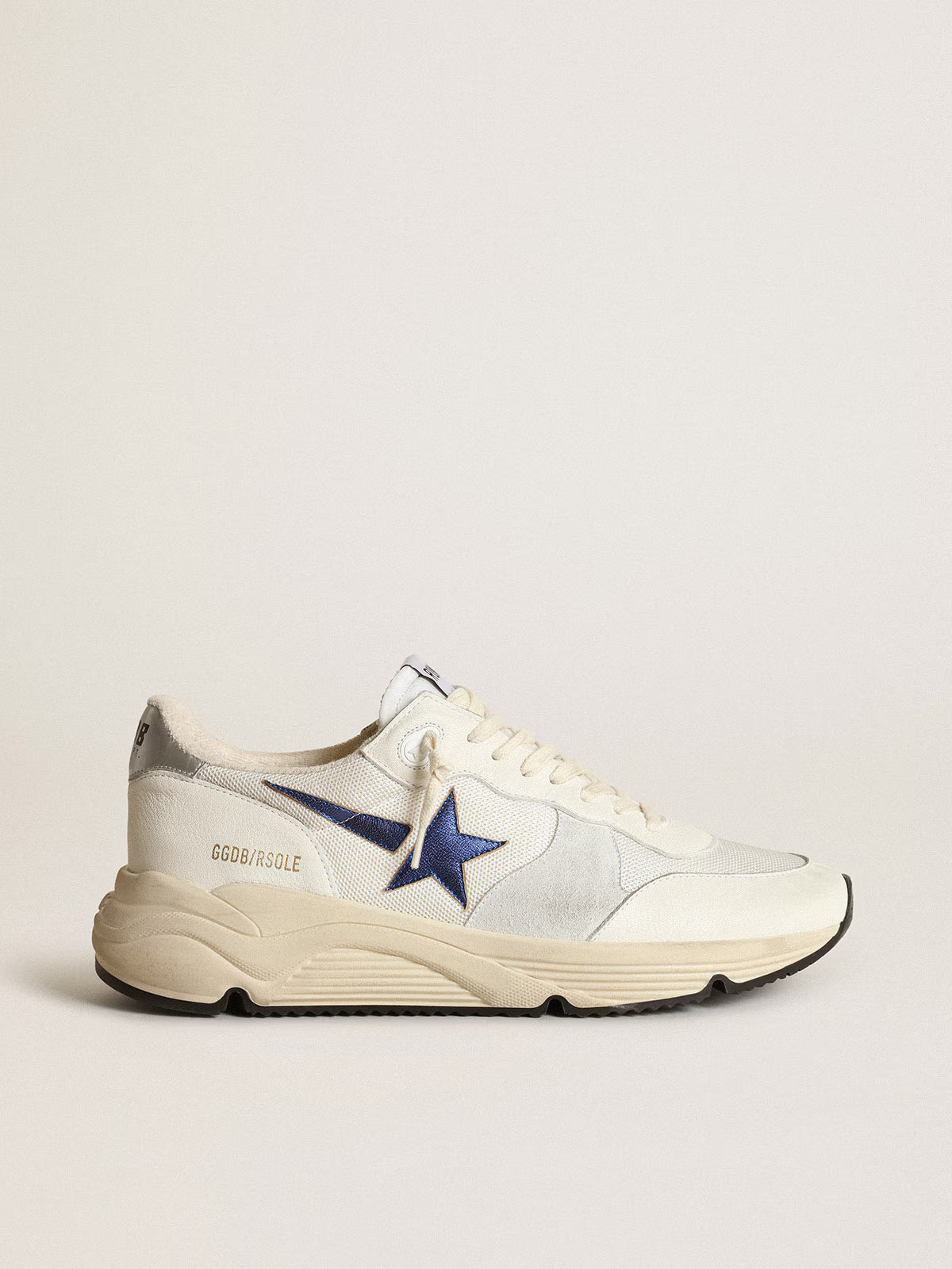 Running Sole en cuir et en résille blancs avec étoile en cuir lamé bleu