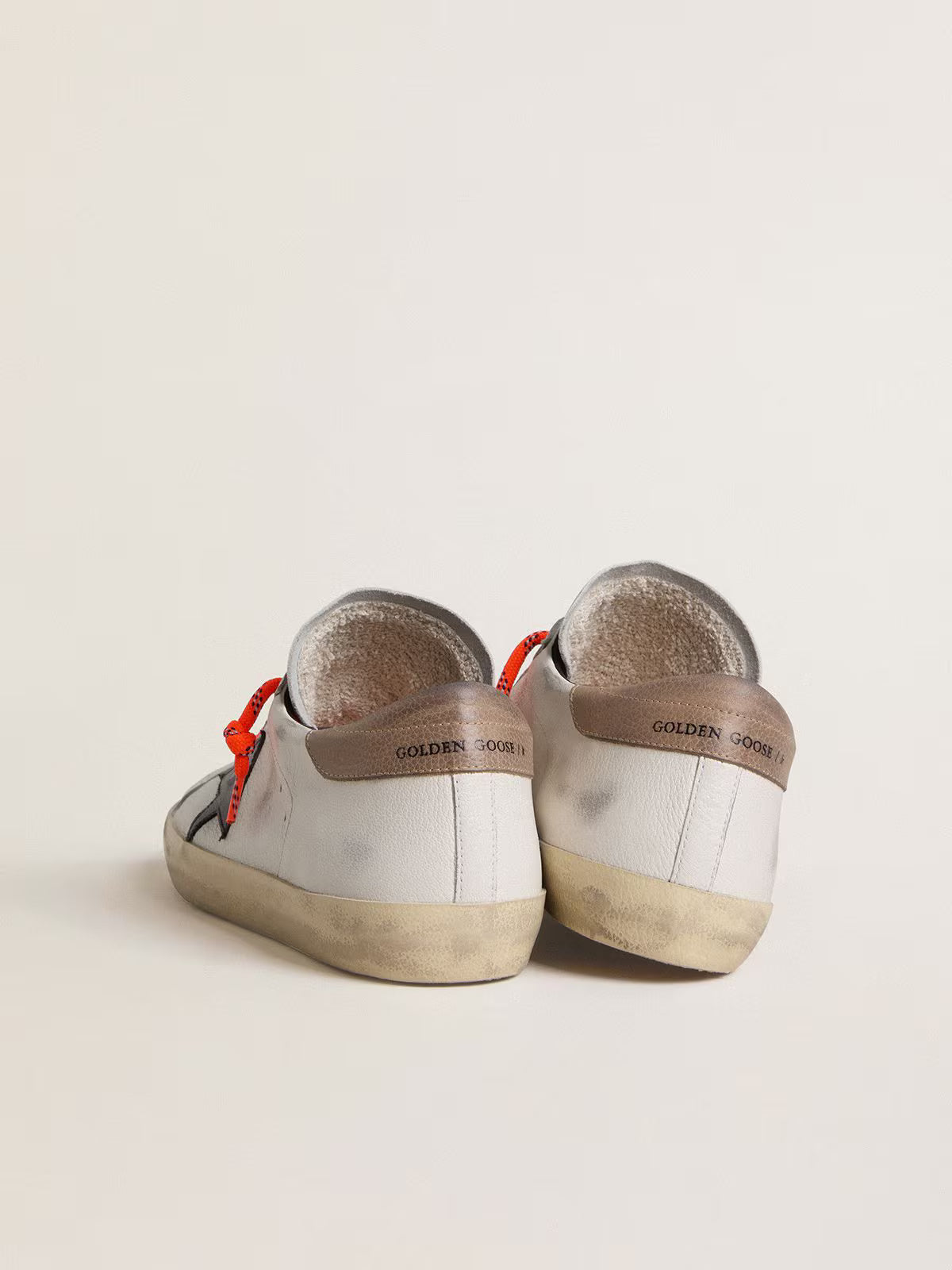 Super-Star LTD pour homme en cuir avec étoile en cuir noir et contrefort en cuir beige
